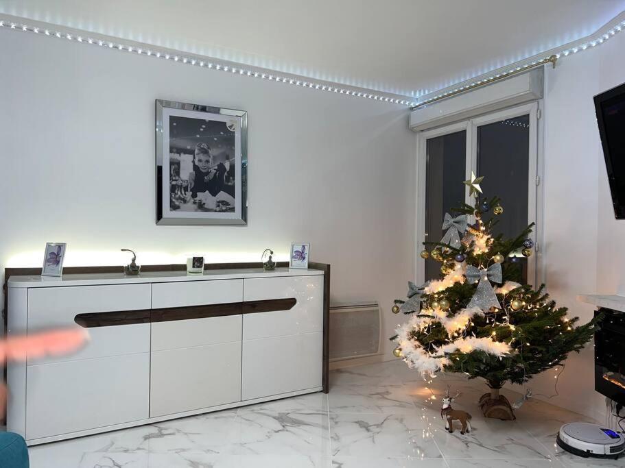 Appartement Luxueux 70M2, 2 Chambres Argenteuil Dış mekan fotoğraf