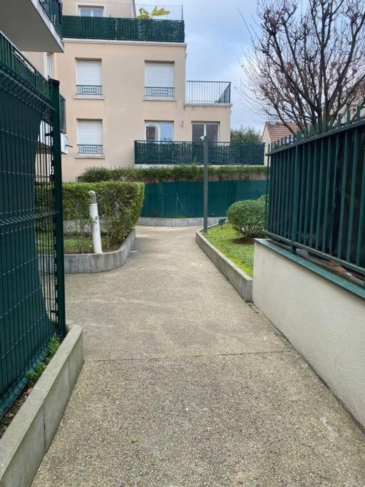 Appartement Luxueux 70M2, 2 Chambres Argenteuil Dış mekan fotoğraf